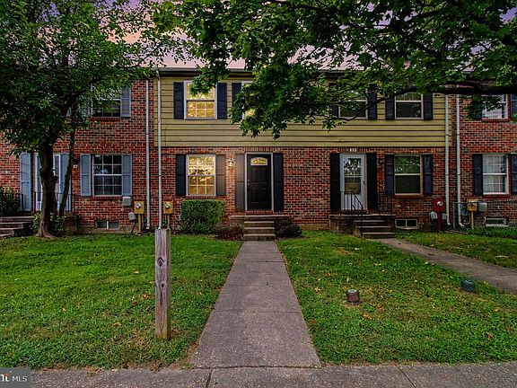 2nd image of 20 Lockett Ct