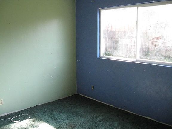 3rd image of 3587 Beckworth Dr