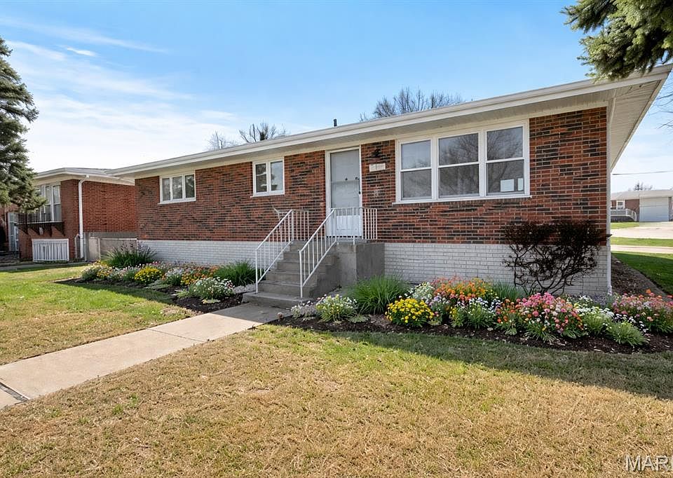 1st image of 4718 Heege Rd