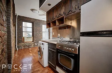 Rented by PocketBroker Inc