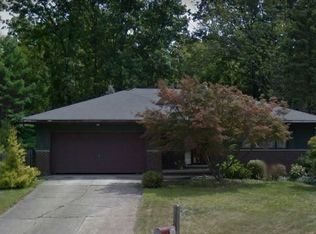 1181 Teakwood Ln, Brunswick, OH