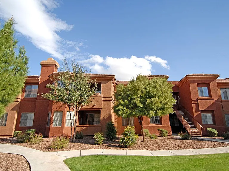 Summerlin Villas — Photo 6
