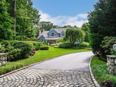 47 Hilltop Drive, Laurel Hollow, NY, 11791