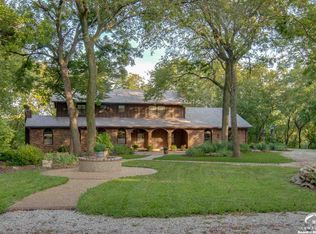 754 E 1400th Rd, Lawrence, KS 66046