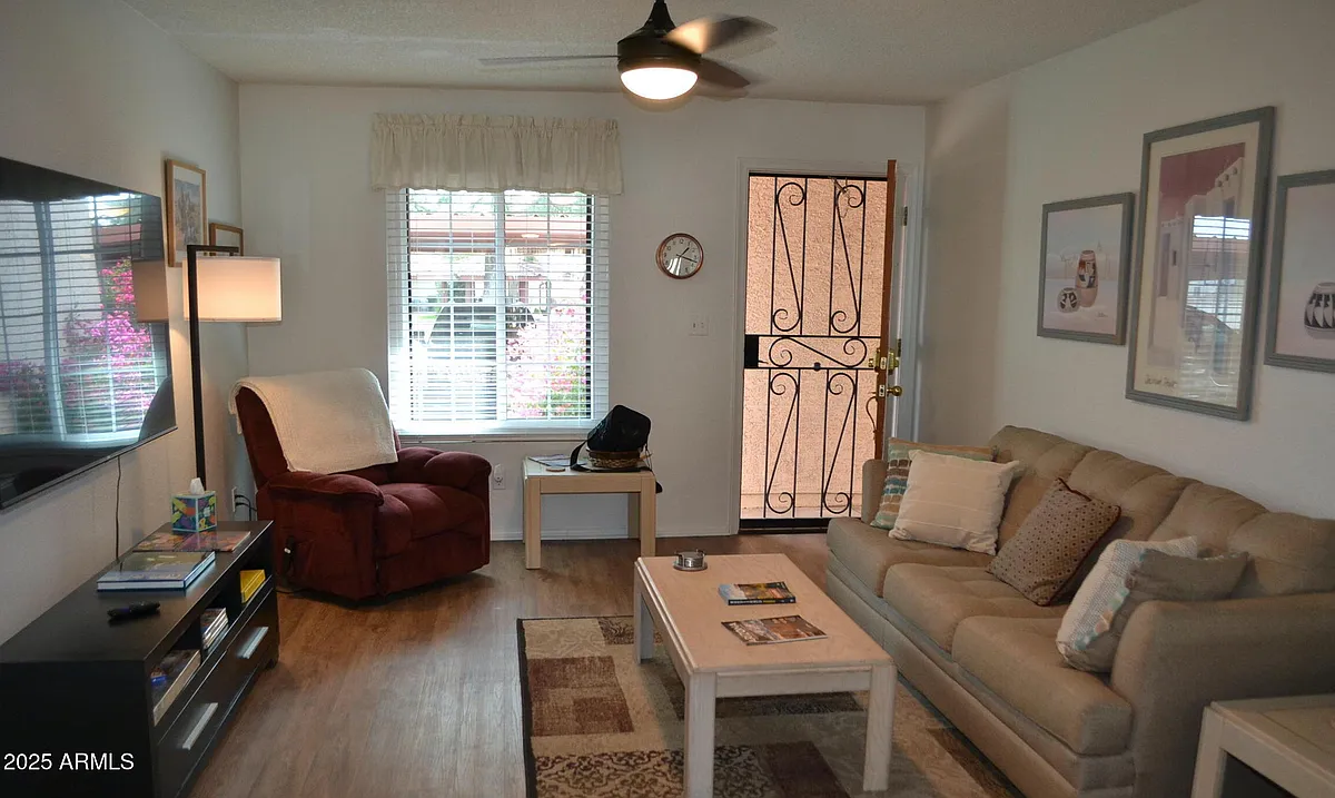 Building Photo - 455 Delaware Dr #179