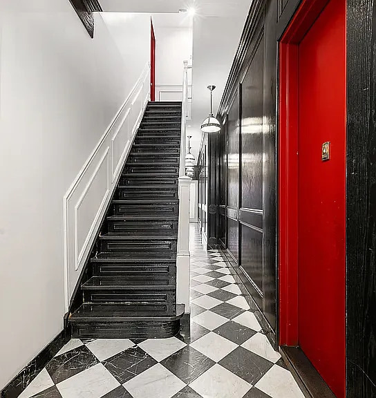 321 W 11th St #12A — Photo 8
