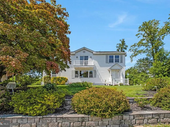 2814 Ridge Rd, Huntingtown, MD 20639