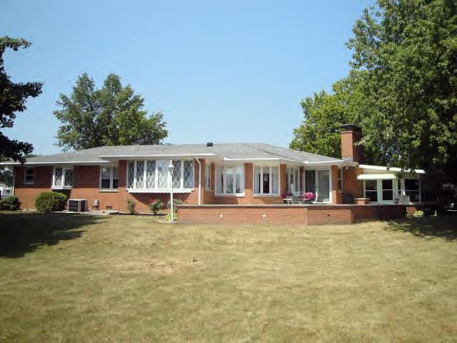 2nd image of 602 Euclid Ave