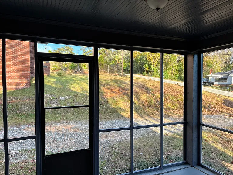 37 Munson Dr — Photo 25
