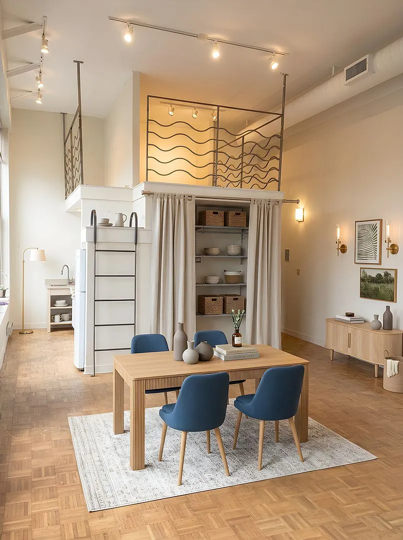 Cool Fenway Loft Available For 9/1 — Photo 3