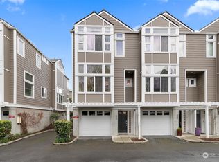 220 5th Pl S, Kirkland, WA 98033