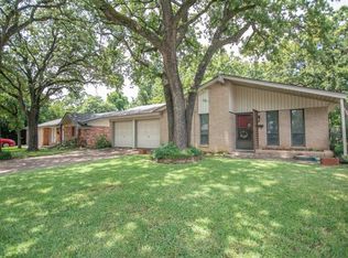7205 Routt St, Fort Worth, TX 76112