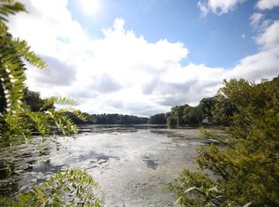 25 Crest Rd, Wayland, MA 01778