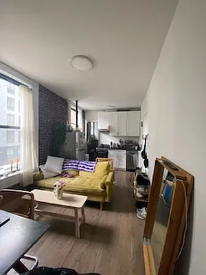 Rented by Bond New York | media 16