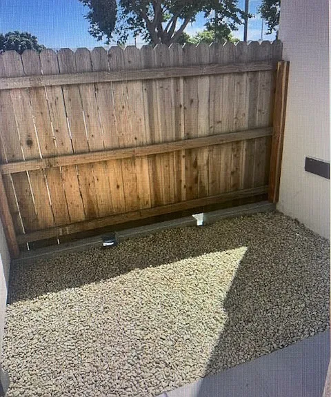 898 Guadalupe St — Photo 9