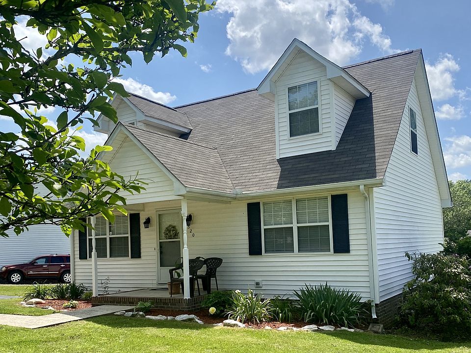 1st image of 520 Sun Cir