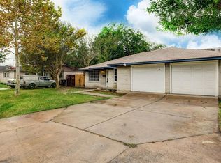 9311 Valley Stream St, Houston, TX 77037