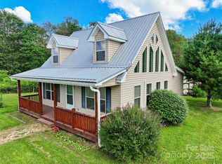 715 Windswept Ridge Rd, Canton, NC 28716