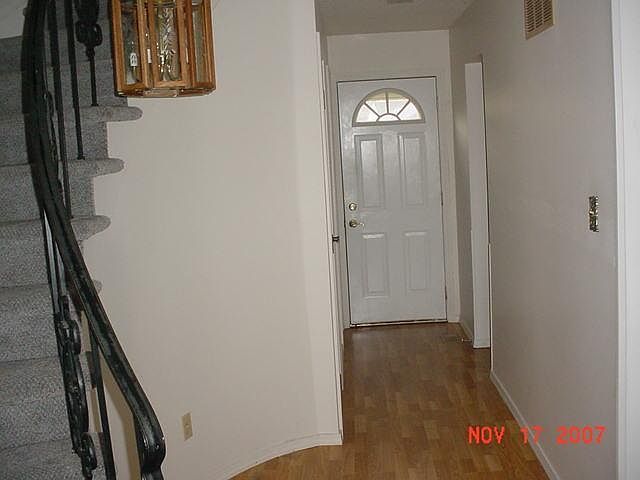 2nd image of 1809 N Wellesley Cmns