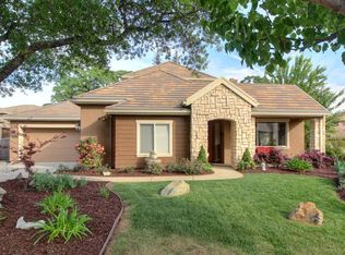 3875 Deer Ridge Ln, Auburn, CA 95602
