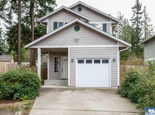 1018 Campbell Ave, Port Angeles, WA 98362