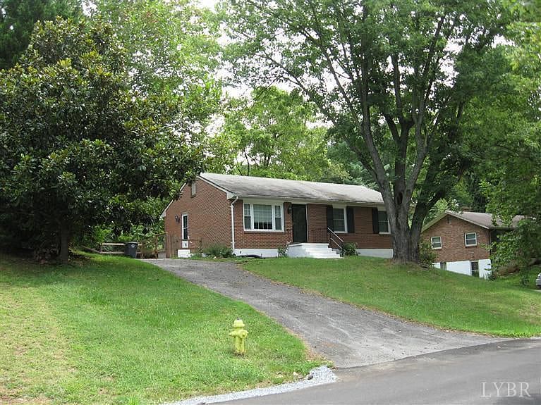 1st image of 1122 Ardmore Dr