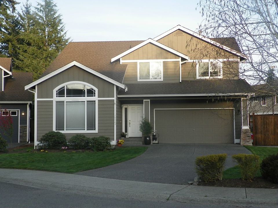1st image of 19523 11th Ave W