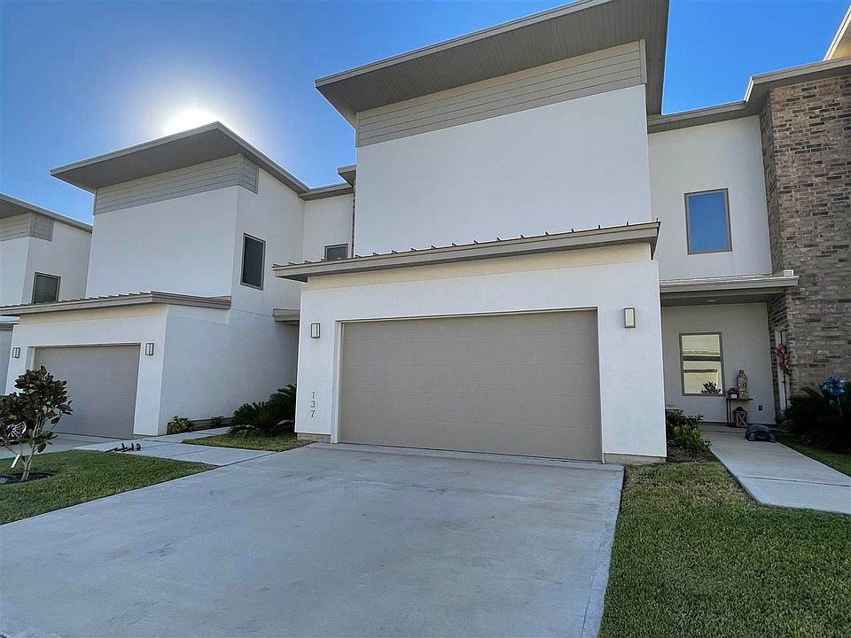 1st image of 10902 International Blvd #137