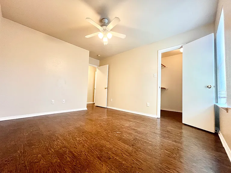 124 Stewart Bend Ct #A — Photo 13