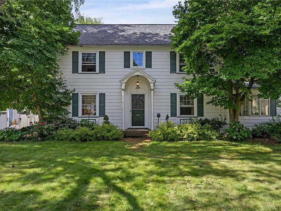 1st image of 119 Willowbend Rd