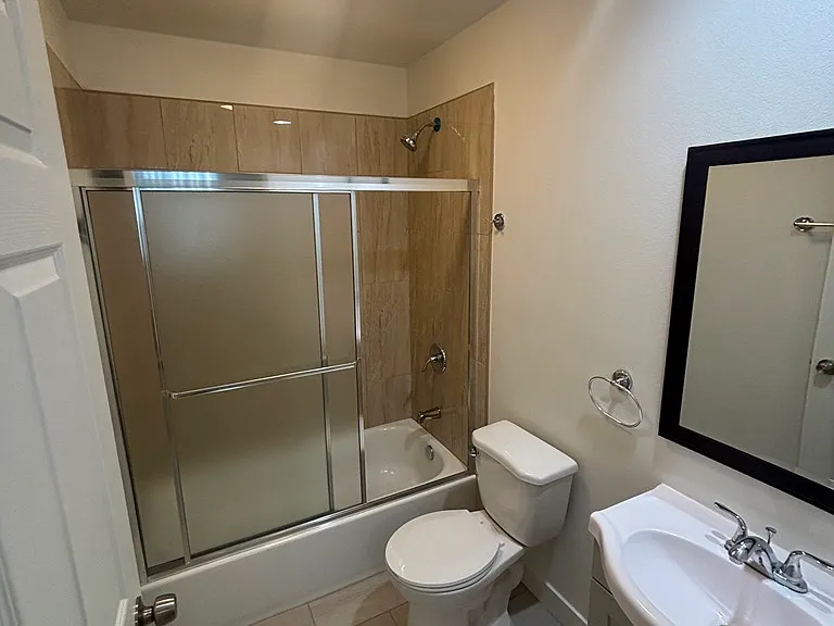 4327 Honduras St — Photo 10