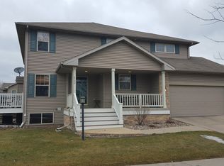 6702 Pinelake Dr, Madison, WI 53719