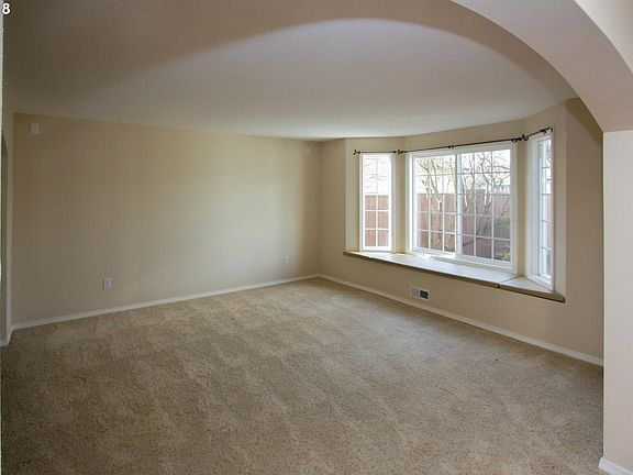 4th image of 15707 NE 89th St