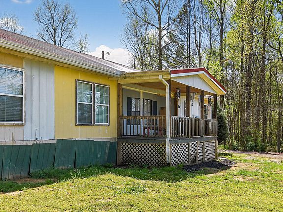 2nd image of 130 Hankins Rd #1
