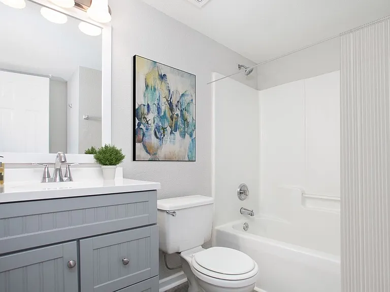 353 Crown Point Dr — Photo 7
