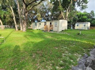 24950 SE 167th Pl, Umatilla, FL 32784