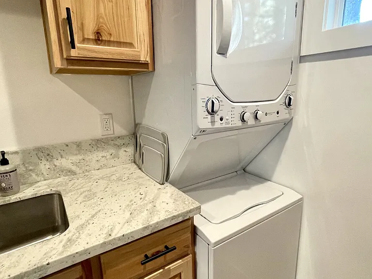 4091 Greenwood Rd #3 — Photo 15