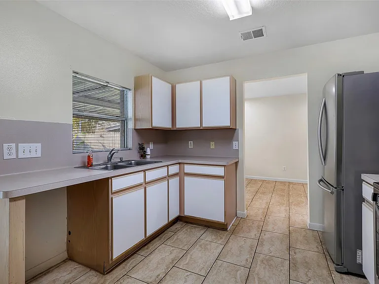 1117 Willersley Ln — Photo 20