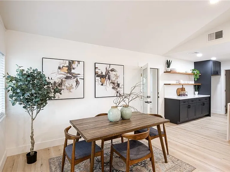 2508 Aldford Dr — Photo 10