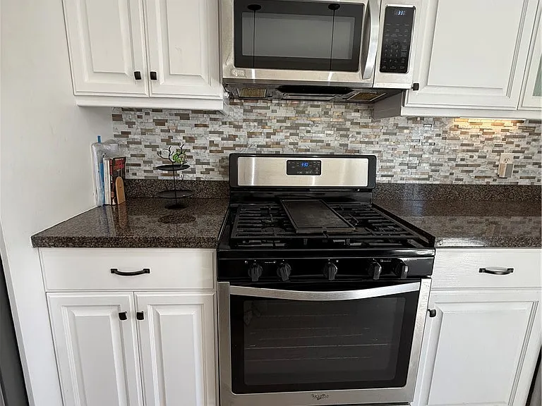 24139 Ravenna Ave — Photo 10