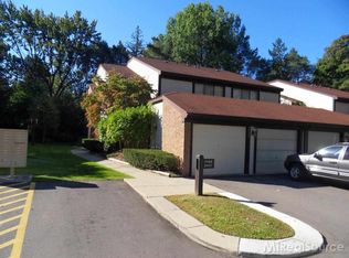 24147 Evergreen Rd #1, Southfield, MI 48075