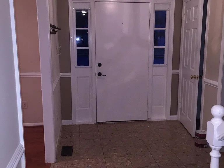 5205 Pumphrey Dr — Photo 2