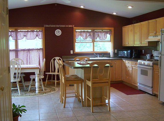 2nd image of 229 Sunnyfield Dr