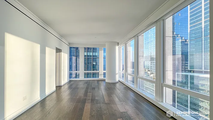 Rented by Silverstone Group USA Corp. | media 35