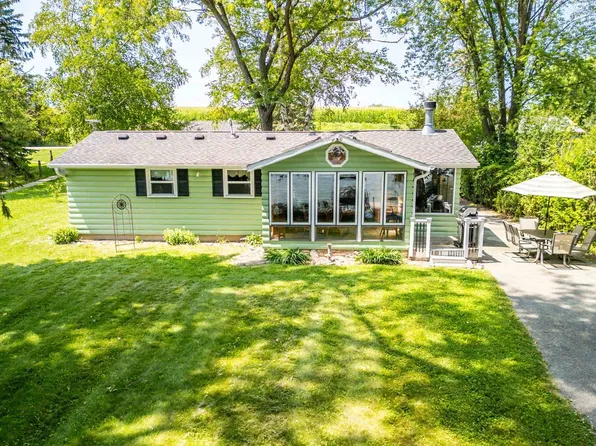 N9388 Idle Hour Drive, Randolph, WI 53956