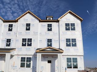 4157 Chelsea Manor Cir, Aurora, IL 60504