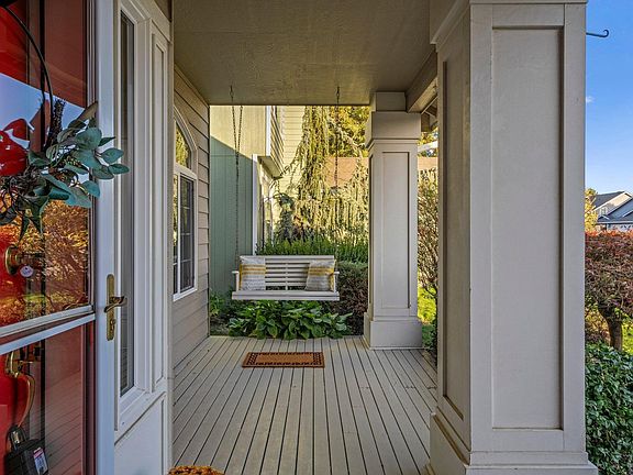 4th image of 8844 W Klamath Ave
