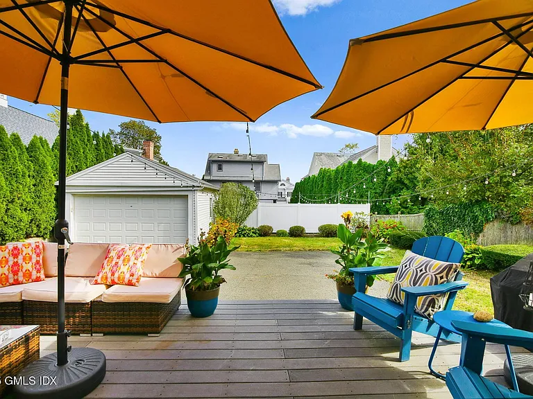 41 Ridge St #1 — Photo 36