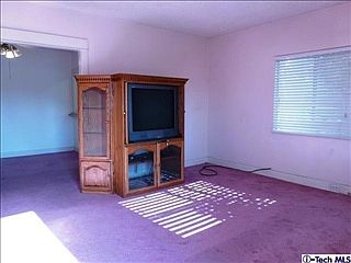 2nd image of 2528 Jackson Ave