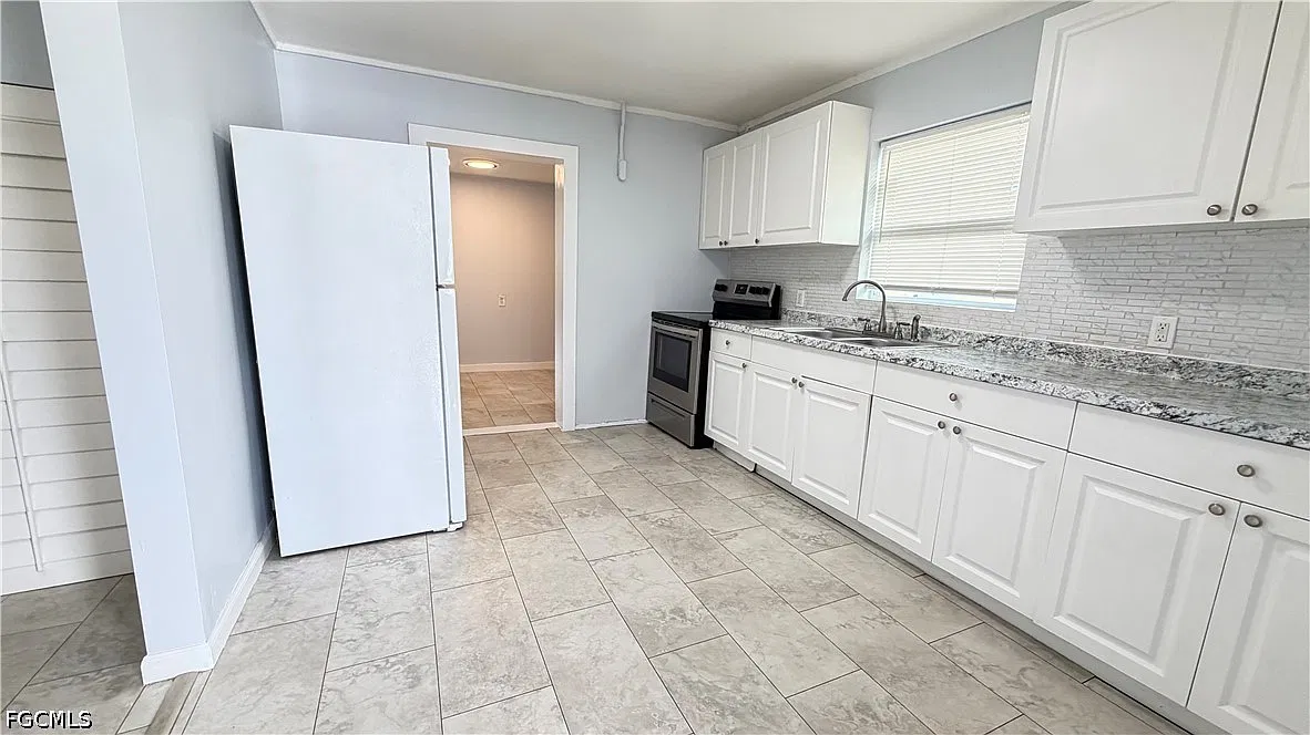 3 bed, 1.0 bath, 1088 sqft, $1,500 — Photo 3